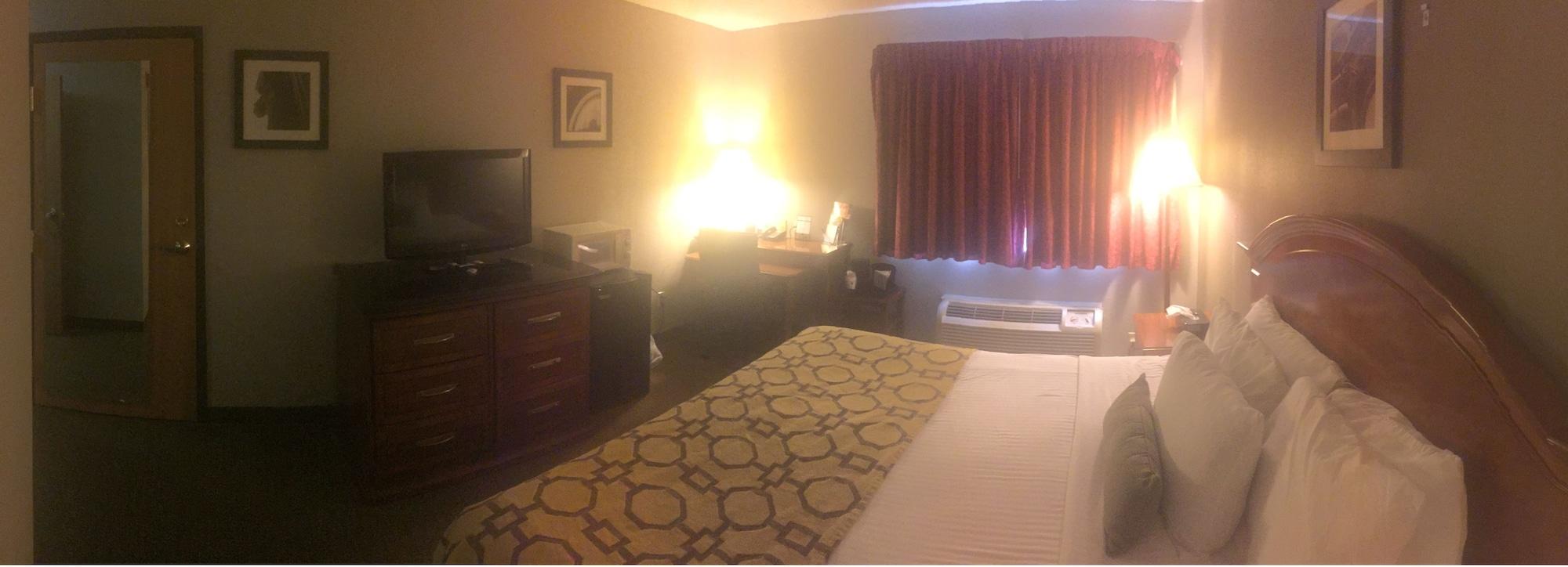 Baymont By Wyndham Piqua Hotel Exterior foto