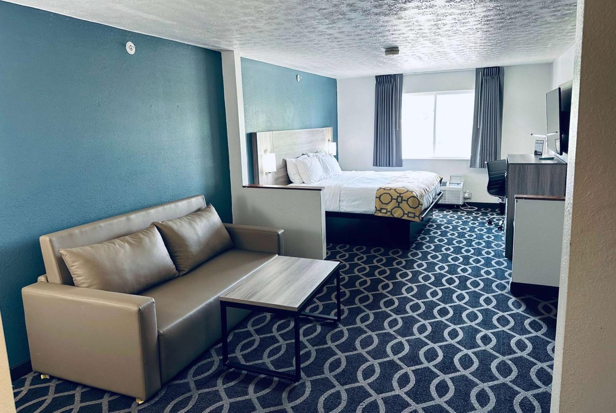 Baymont By Wyndham Piqua Hotel Exterior foto